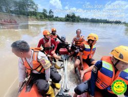 Kapolsek Prabumulih Barat Pimpin Langsung Pencarian Anak Yang Diduga Hanyut, Bersama Basarnas Provinsi Sumsel BPBD Damkar Kota Prabumulih 