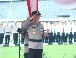 Pimpin Upacara, Irjen Pol Sandi Nugroho Tekankan Integritas Personel Polda Sumsel
