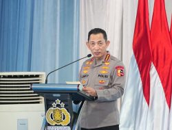 Tanam Jagung dan Resmikan Jembatan Desa, Kapolri Perkuat Ketahanan Pangan di Sumsel