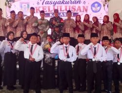Kodim 0430 /BA Koramil 430-02/SSG, Babinsa Sertu Nasrullah Hadiri Tasyakuran Kelulusan Angkatan Ke-13 SDN 24 Air Salek