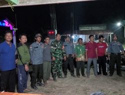 Kodim 0430/BA Koramil 430-02/Sungsang Bersama Warga Laksanakan Kamtibmas di Air Salek