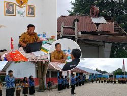 Demi Anak Bangsa, Kepala SDN 1 Kayu Labu Tak Segan Perbaiki Atap Sekolah Sendiri
